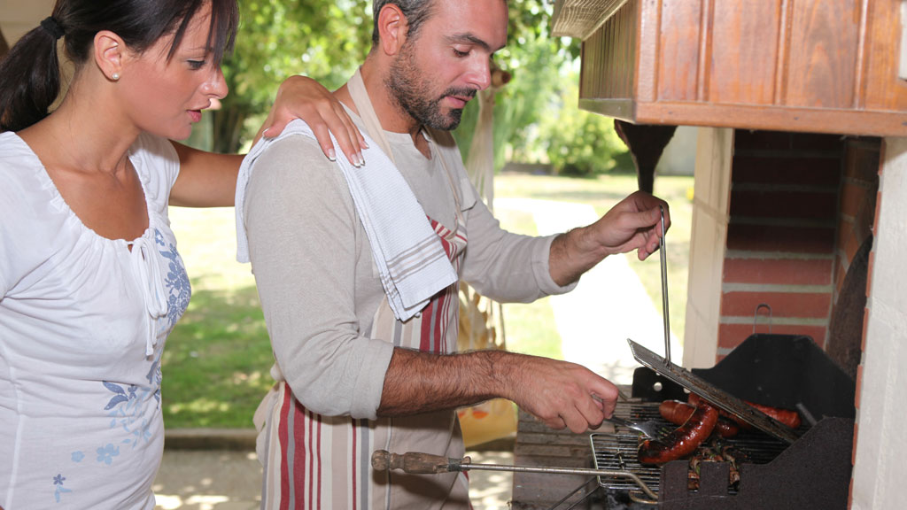 Im Grillhaus grillen