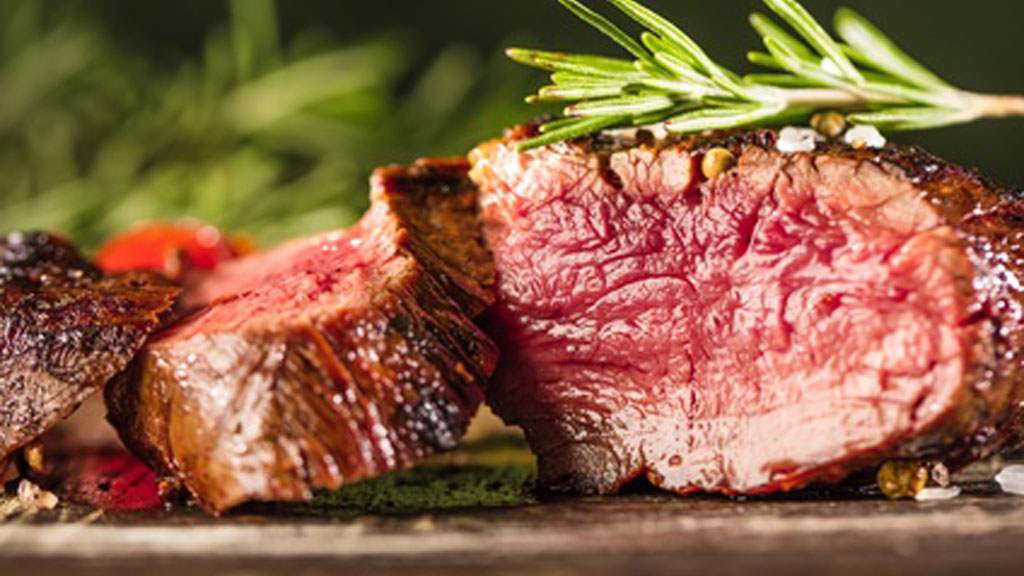 T-Bone Steak rückwärts gegrillt