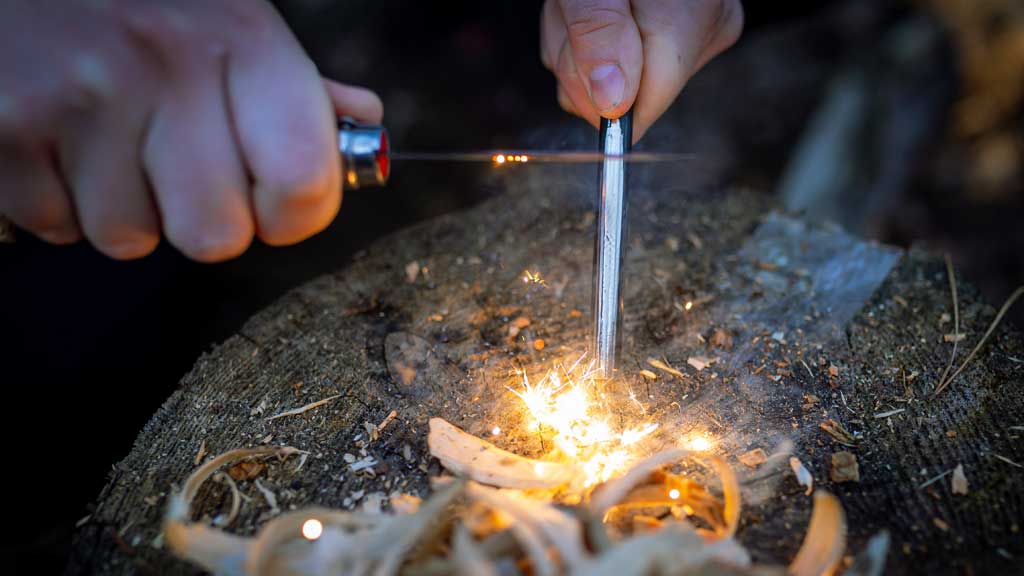 Feuer machen im Aztekenofen