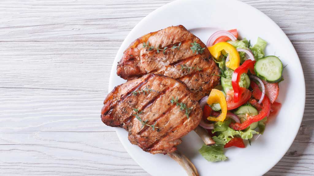 Schweinesteak vom Grill