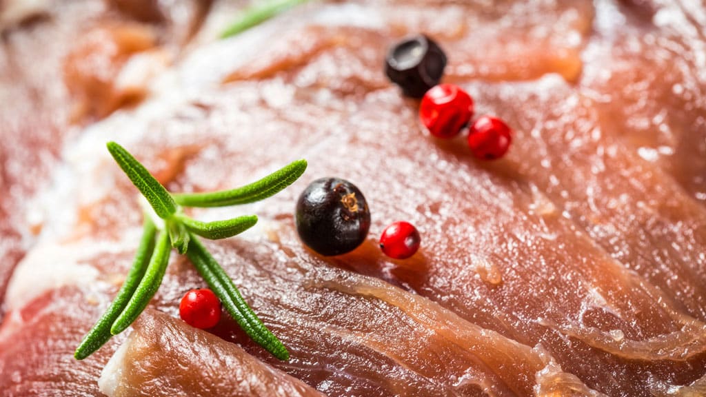 Fleisch würzen und einlegen