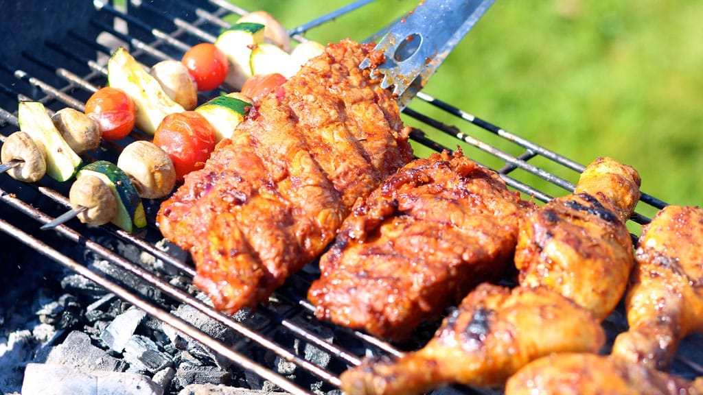 Depositphotos_73982403_XL_1024 Fleisch am Grillrost