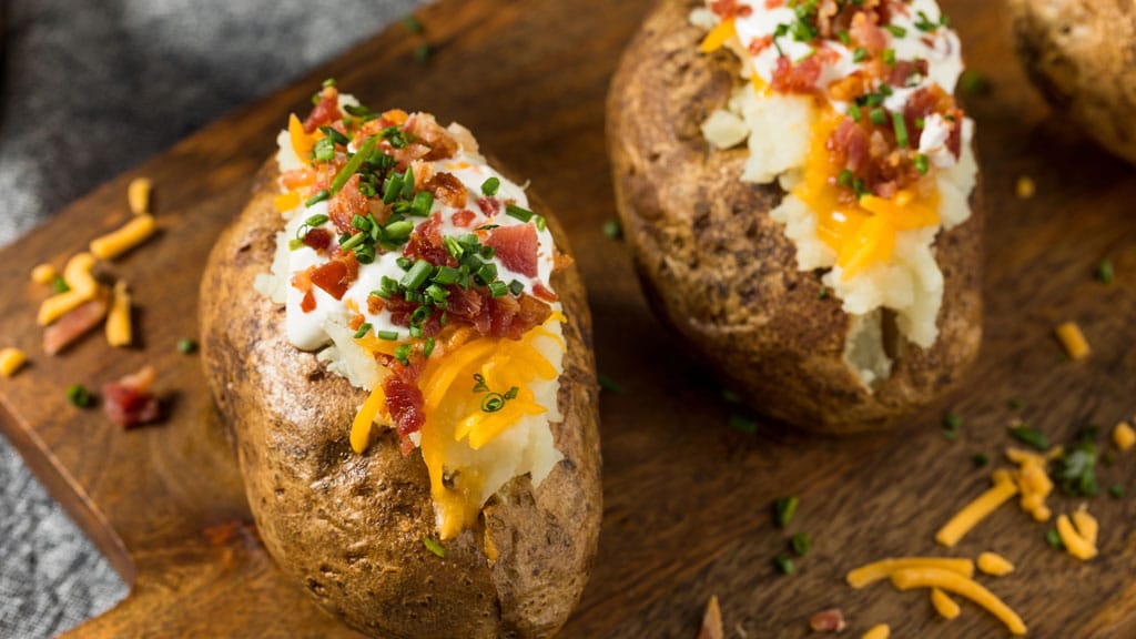 Gefüllte Kartoffel vom Grill